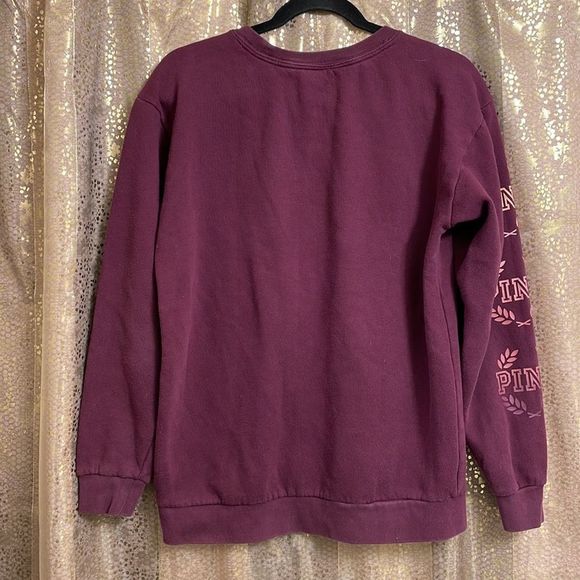 PINK Victoria’s Secret maroon crewneck sweater, logos on sleeve/front XS - Picture 7 of 7
